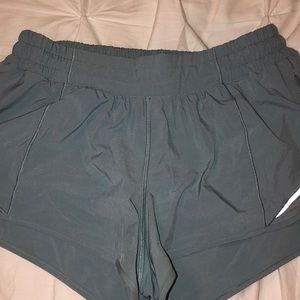 Lululemon hotty hot shorts